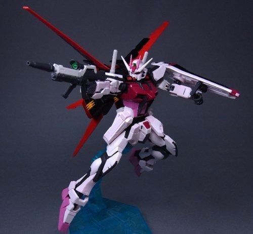 Bandai Rg 1/144 Mbf-02 Strike Rouge Plastikmodellbausatz Gundam Seed