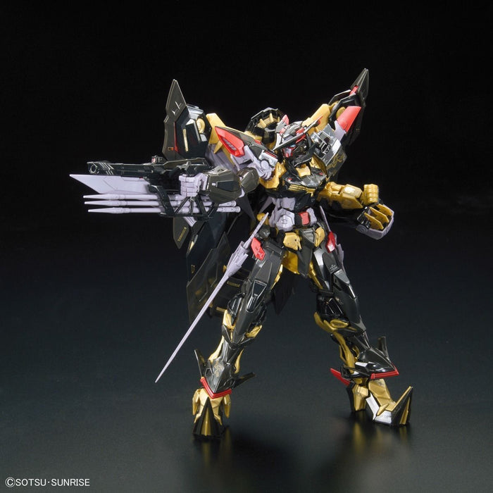 Bandai Rg 1/144 Gundam Astray Gold Frame Kit de modèle Amatsu Mina