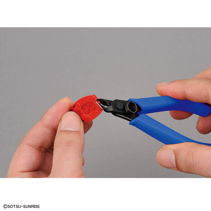 Bandai Spirits Entry Nippers - Blue Essential Tool for Model Building