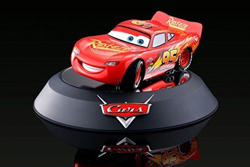 Chogokin Cars Lightning Mcqueen figurine articulée à l'échelle 1/18 Bandai