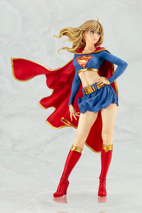 KOTOBUKIYA Dc029 Dc Comics Bishoujo Supergirl retourne une figurine à l'échelle 1/7