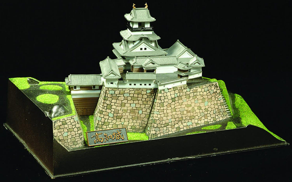 DOYUSHA Jj8 Japanese Kochi Castle 1/500 Scale Plastic Model