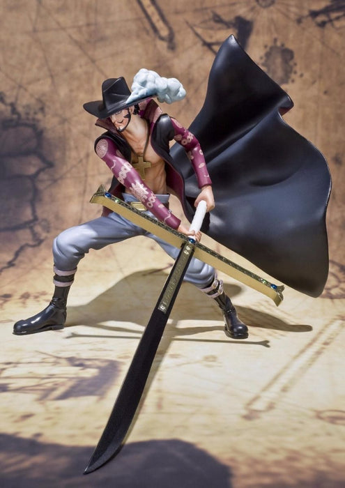 Figuarts Zero One Piece Dracule Mihawk Battle Ver PVC-Figur Bandai