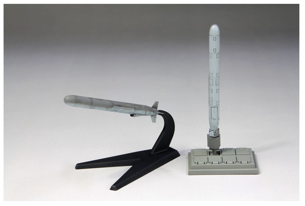 FINE MOULDS Fp29 Tomahawk Cruise Missile 1/72 Scale Kit