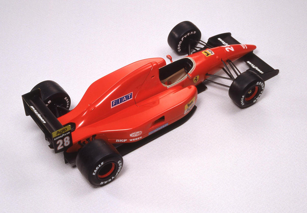 Fujimi Ferrari F92A 1/20 Japanese Plastic Model Kit Painted Scale Racing Cars