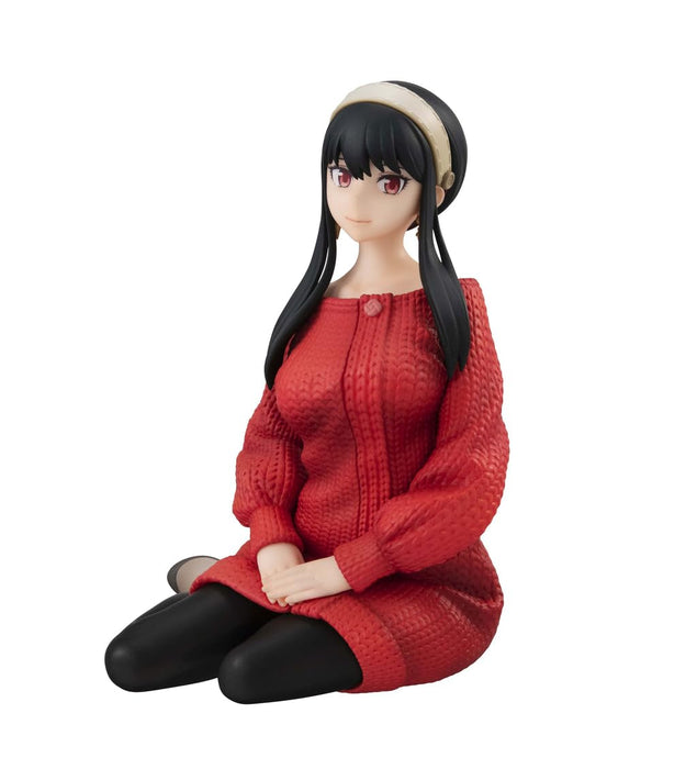 Megahouse Gem Series Tenohira Yoru-San Figurine finie en PVC peint de 100 mm de Spy Family