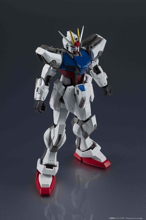 BANDAI Gundam Universe Gat-X105 Strike Gundam Figurine Gundam Seed