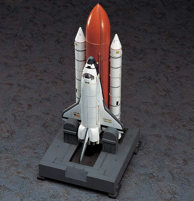 HASEGAWA 1/200 Space Shuttle Orbiter W/Boosters Plastic Model