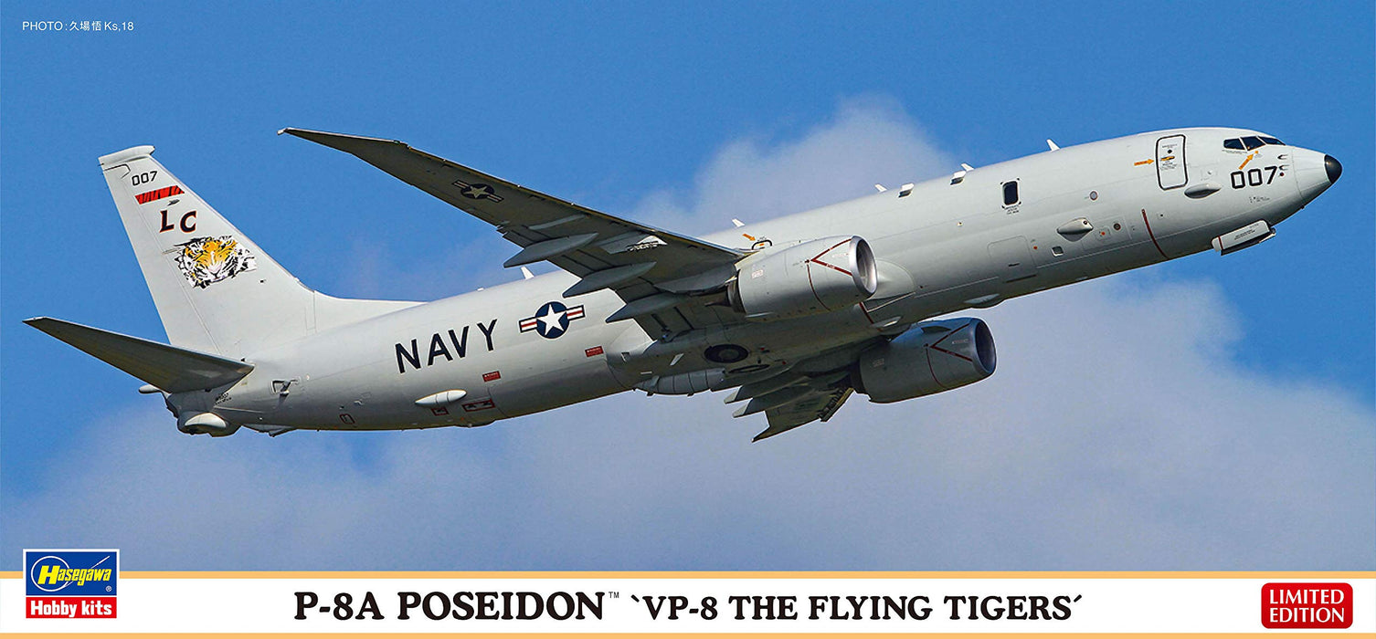 HASEGAWA 10830 'The Flying Tigers' P-8A Poseidon Vp-8 1/200 Scale Kit