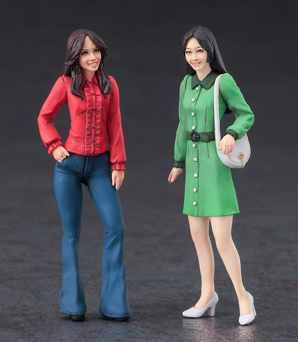 Hasegawa 70`s Girls Figure 1/24 Japanese Painted Scale Models Character Toys