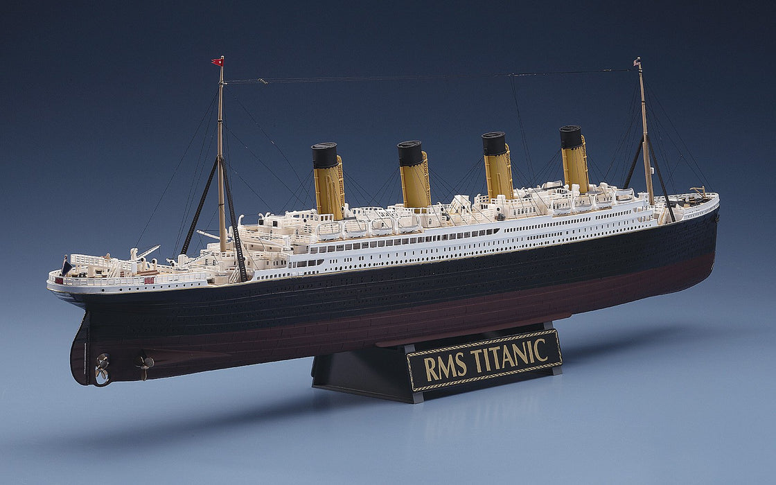 Hasegawa 1/400 British Rms Titanic Plastic Model 40083
