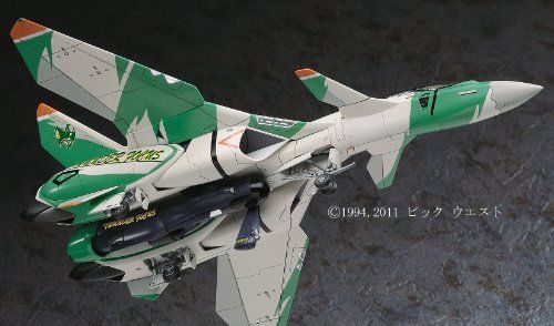 Hasegawa 1/72 Macross The Ride Vf-11d Thunder Focus Modellbausatz