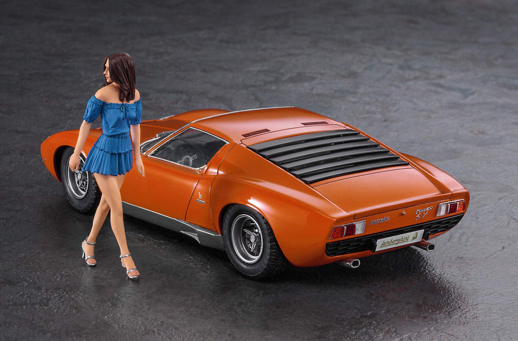 Hasegawa 20423 Lamborghini Miura P400 Sv W/Italian Girls Figure 1/24 Scale Kit