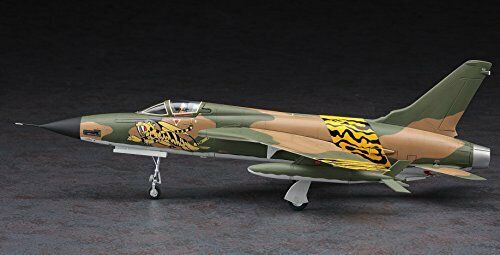 Hasegawa Area88 F-105d Thunderchief 'nguyen Van Chom' Kit de modèle en plastique