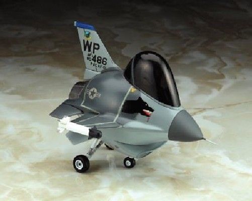Hasegawa Eggplane 03 F-16 Kit de modèle de faucon de combat