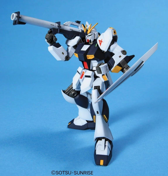 HGUC 1/144 Bandai Spirits Ν Gundam Char, modèle en plastique de contre-attaque