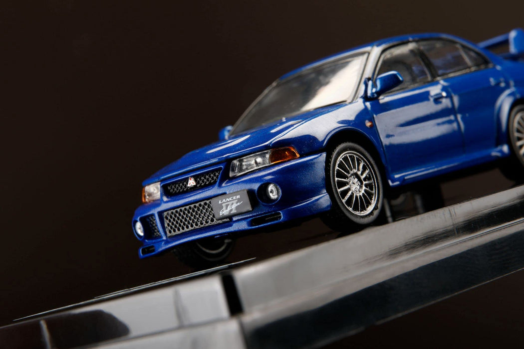 Hobby Japon 1/64 Mitsubishi Lancer GSR Evo 6 CP9A Bleu Perle HJ641033ABLP