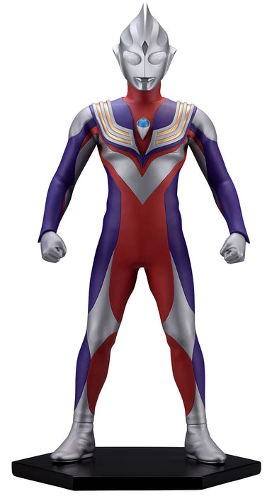 Kaiyodo Character Classics Ultraman Tiga 345Mm Resin Cast Painted Japan Figure Cc018