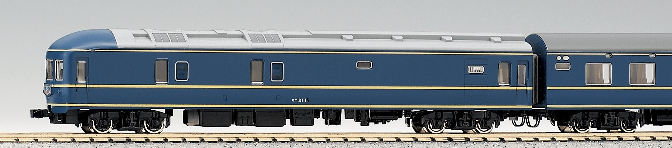 Kato N Gauge 20 Series Passenger Model Railway 7-Car Set 10-366