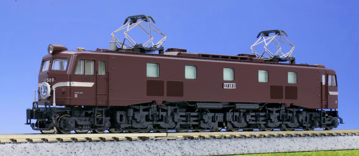 Kato Brown EF58 N Gauge Electric Locomotive Model Small Window 3055-1