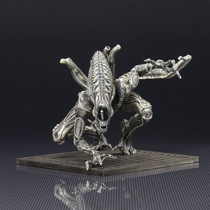 KOTOBUKIYA Sv155 Artfx+ Alien Warrior 1/10 Échelle Pvc Figure