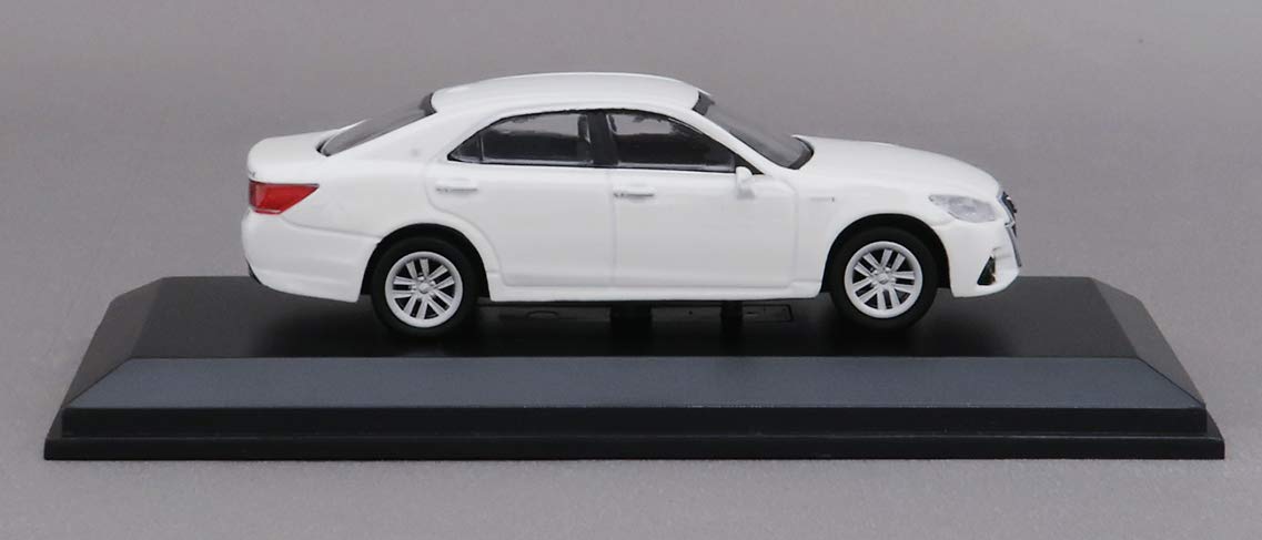 Kyosho Original 1/64 Toyota Crown White Finished Product Limited Ks07042Crw Scale Modelle