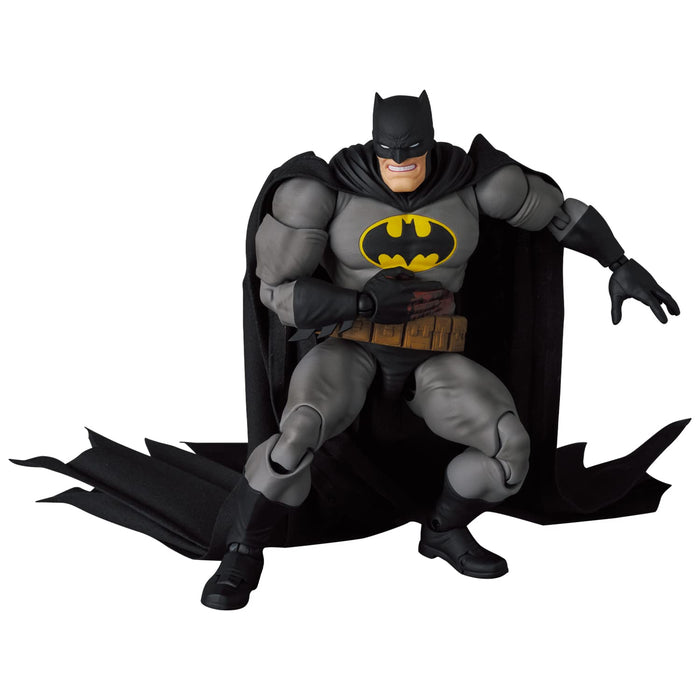 Medicom Toy Mafex No.205 Batman & Horse Dark Knight Returns Action Figure 250Mm Non-Scale Japan