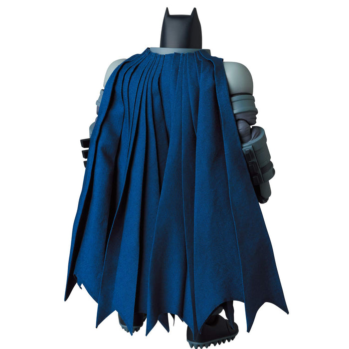 MEDICOM Mafex Armored Batman The Dark Knight Returns Figure