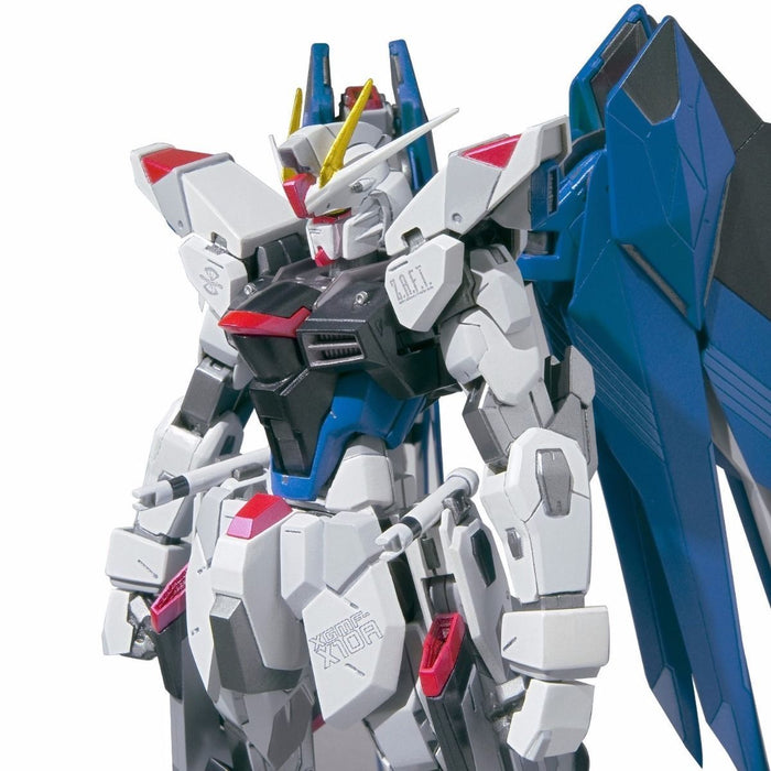 Metal Build Gundam Seed Zgmf-x10a Freedom Gundam Action Figure Bandai