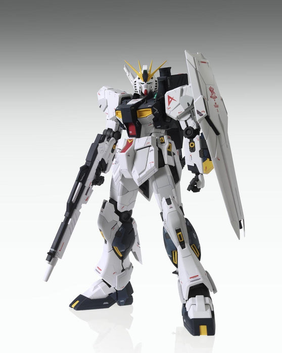 BANDAI Mg 222408 Nu Gundam Version Ka avec kit d'autocollants spéciaux à l'échelle 1/100