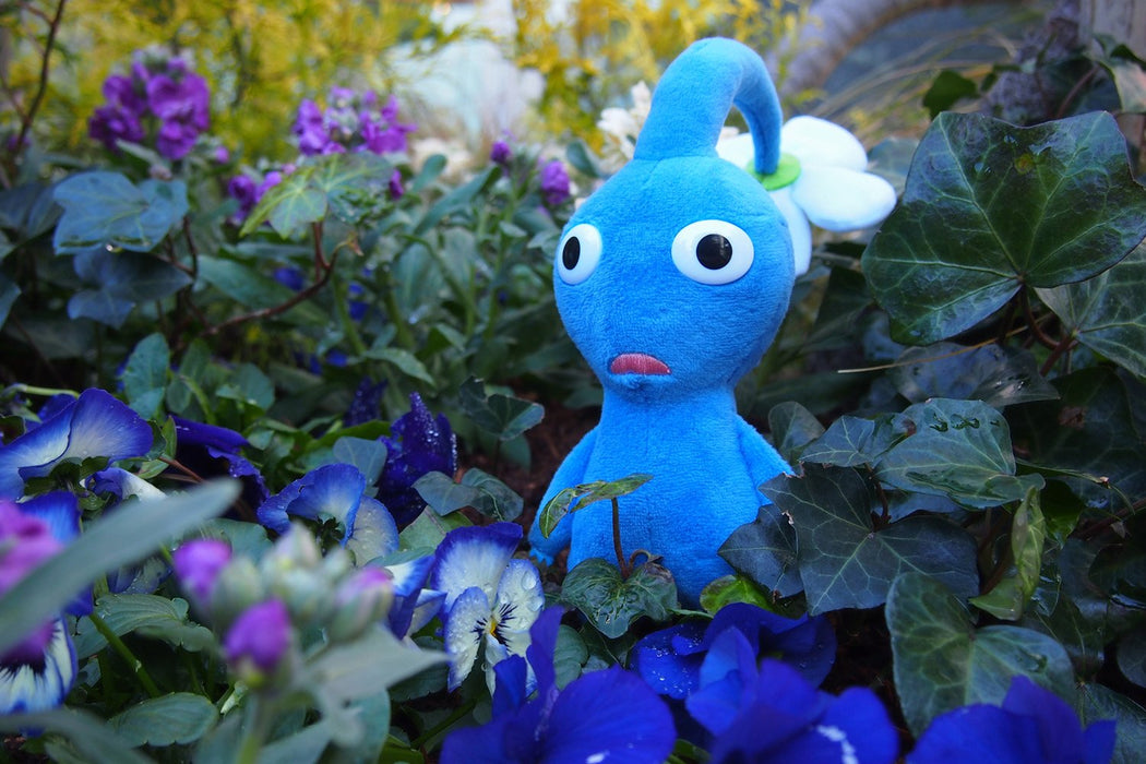 SAN-EI Blue Pikmin Plush Doll