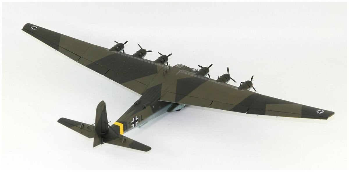 PIT-ROAD Skywave Sn-20 Luftwaffe German Air Force Transport Aircraft Me323 D-1 Gigant 1/144 Scale Kit