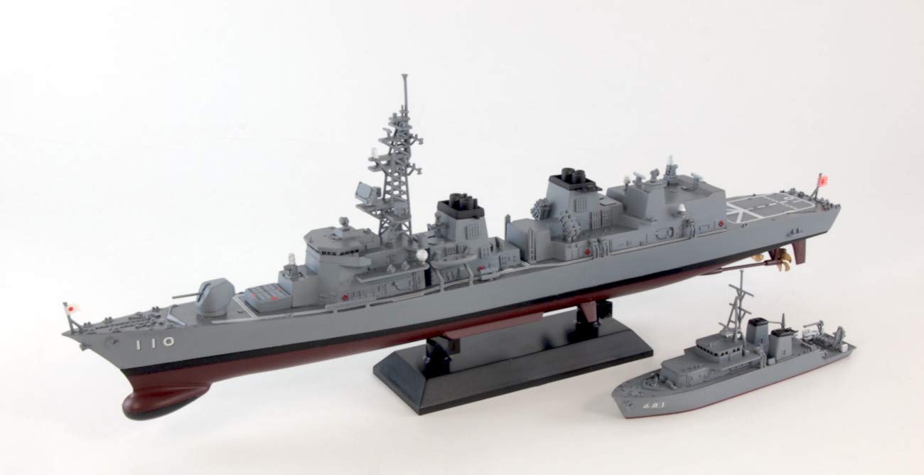 Pit Road 1/700 Skywave Series Destroyer de la Force d'autodéfense maritime Dd-110 Takanami avec figurine d'officier d'autodéfense féminine modèle en plastique J65F