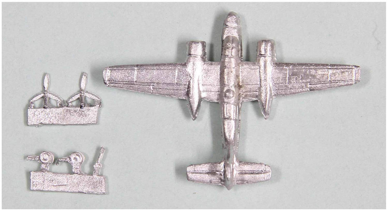 PIT-ROAD 1/700 Wwii Us Military Aircraft Set 1 With 2 Special Metal A-26 Invaders Plastic Model