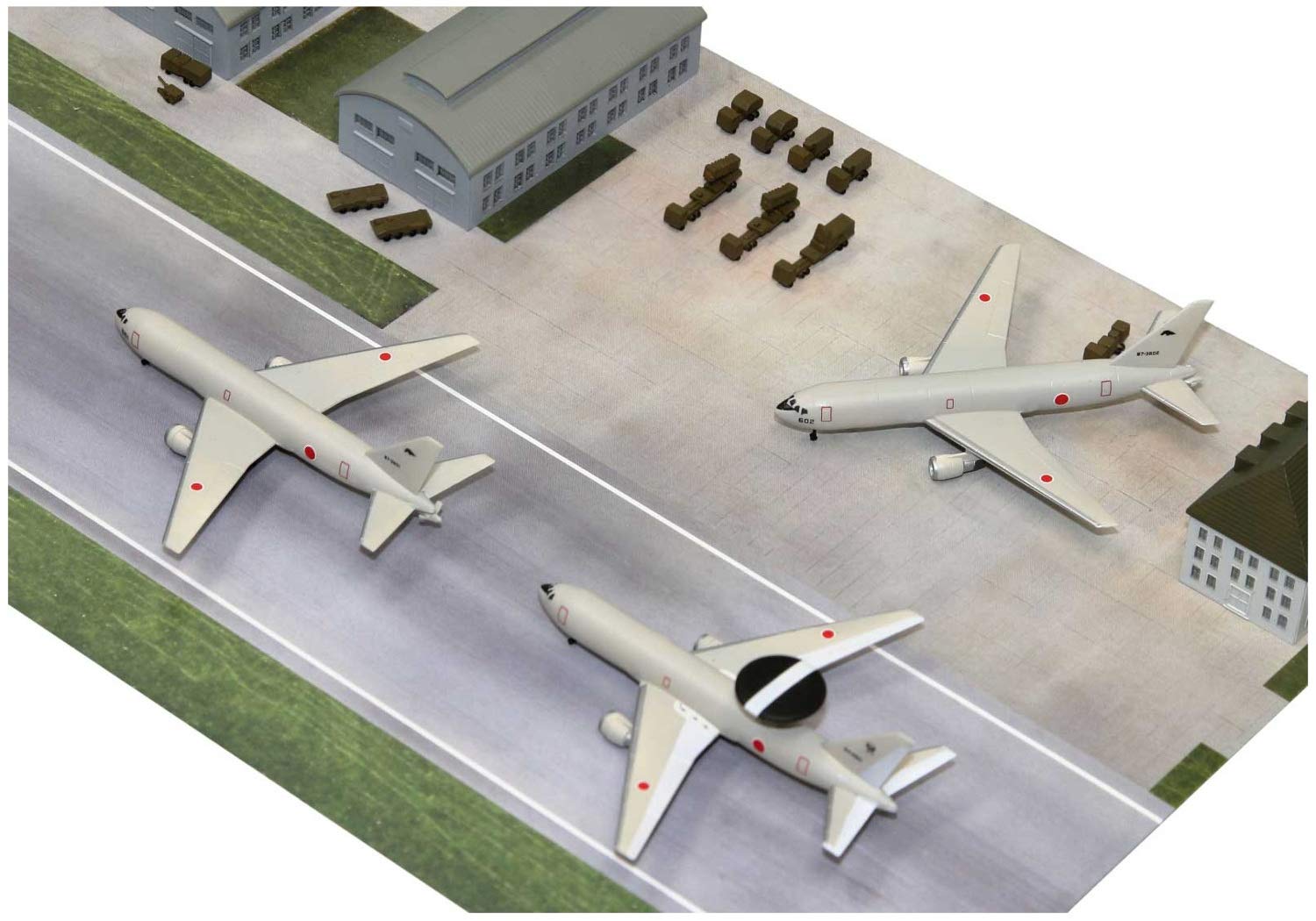 Pit Road 1/700 Sps Series Air Self-Defense Force Base With Paper Base Plastic Model Sps03- Japan Figure Store - #1 Bring To You The Best Japanese Goods