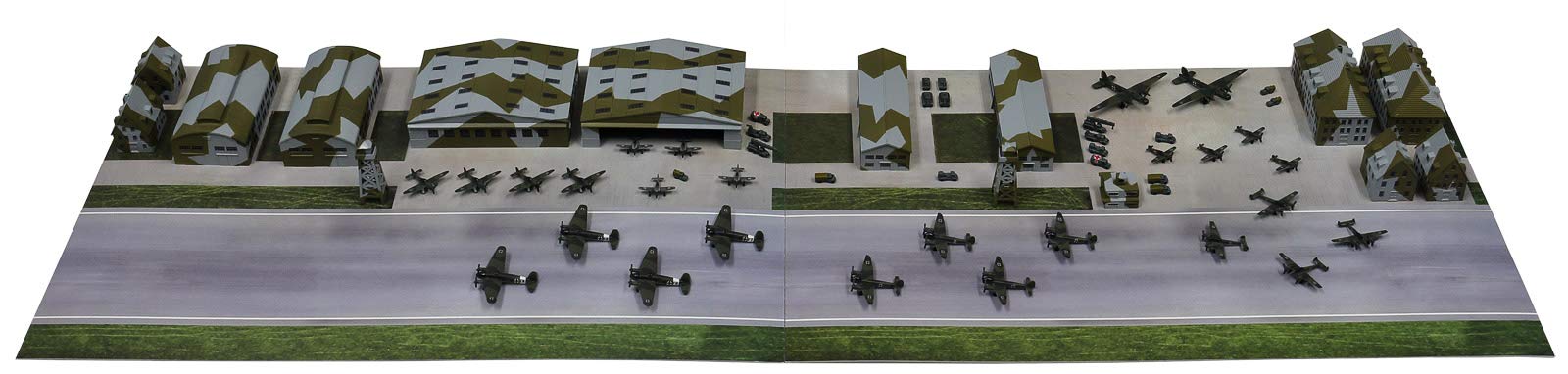 Pit Road 1/700 Sps Series World War Ii German Air Force Base Airfield Scene Paper Base (280 x 180 mm 2 Blatt) Kunststoffmodell Sps12