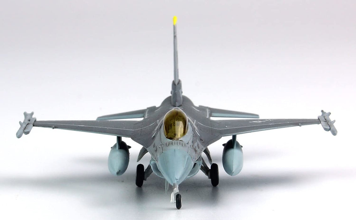 PLATZ 1/144 Usaf Pacaf F-16C Demonstration Team Plastic Model