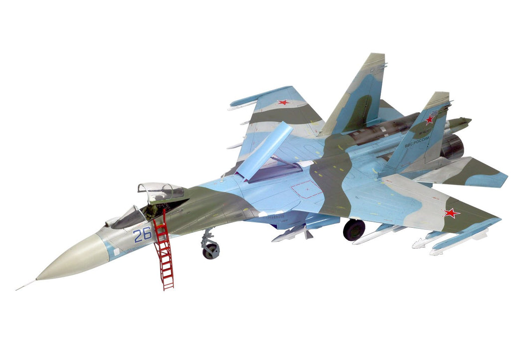 PLATZ Ae-7 Su-27Sm Flanker B "Black Sea" 1/72 Scale Model Kit