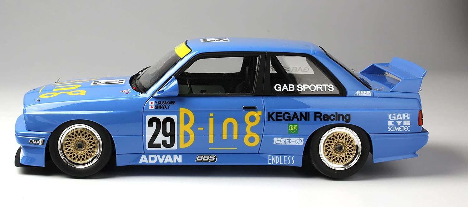 PLATZ Racing Series 1/24 Bmw M3 E30 Gr.A 1990 Vainqueur de la classe Inter Tec au Fuji Speedway