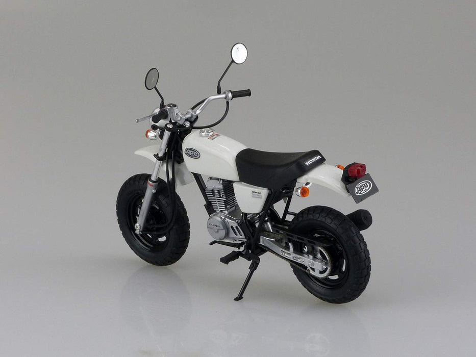AOSHIMA 51702 Bike 21 Honda Ape 50 1/12 Scale Kit 4905083051702