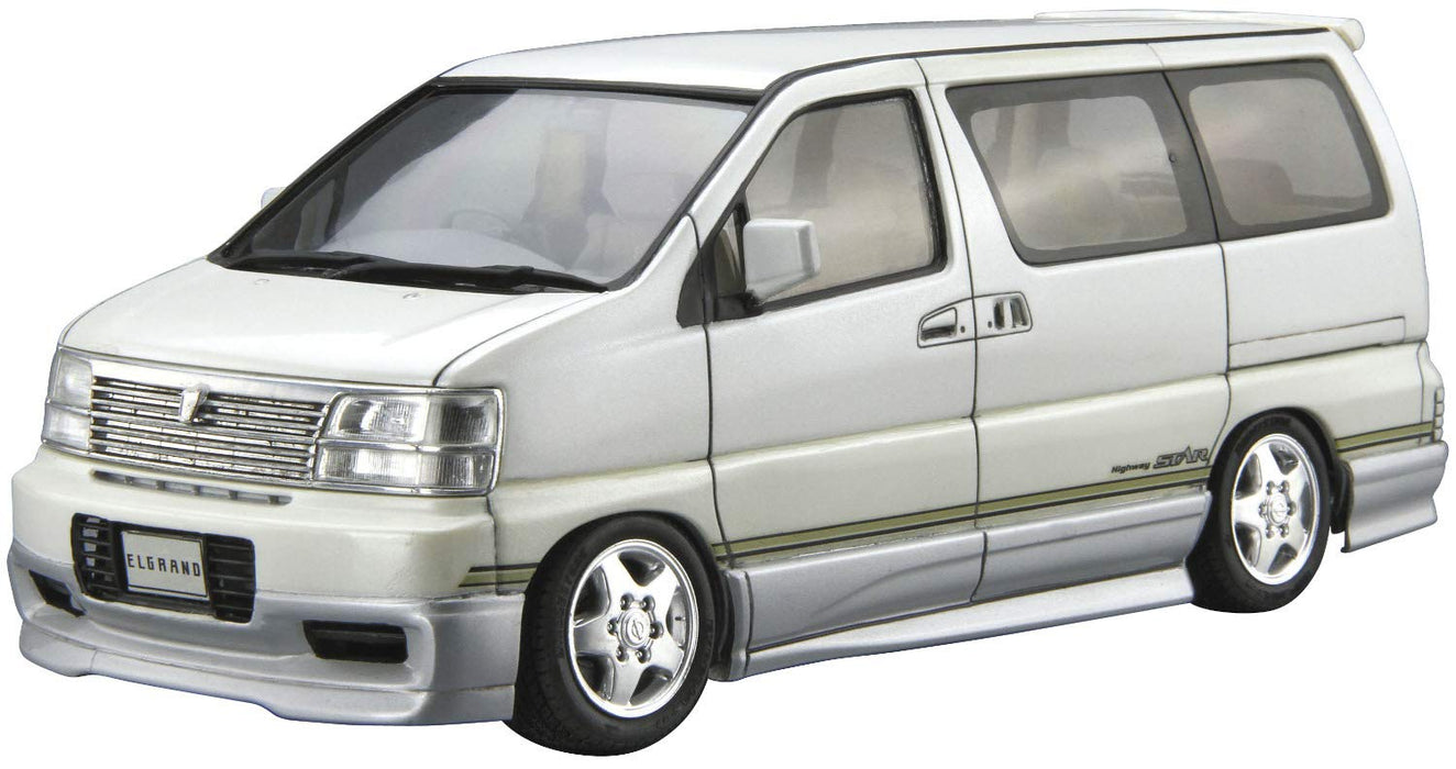 AOSHIMA le modèle de voiture 1/24 Nissan E50 Elgrand `99 modèle en plastique