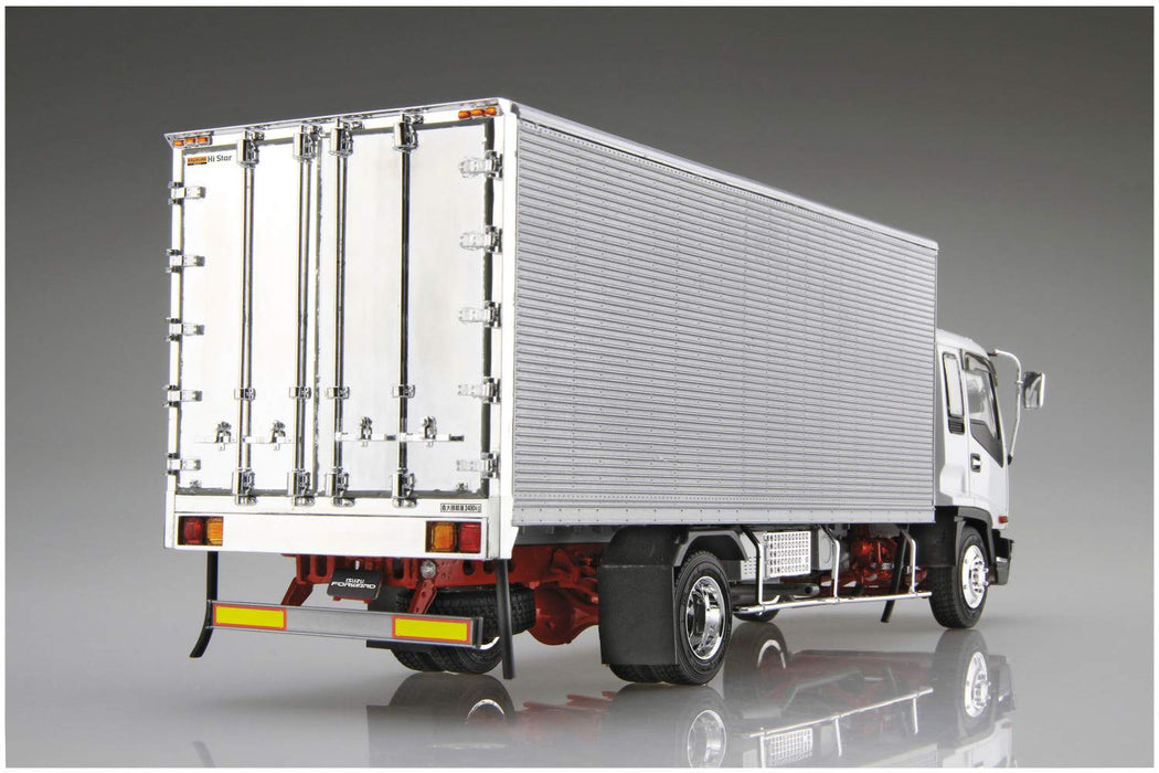 AOSHIMA Heavy Freight 1/32 Isuzu Forward Histar Modèle en plastique de camion réfrigéré