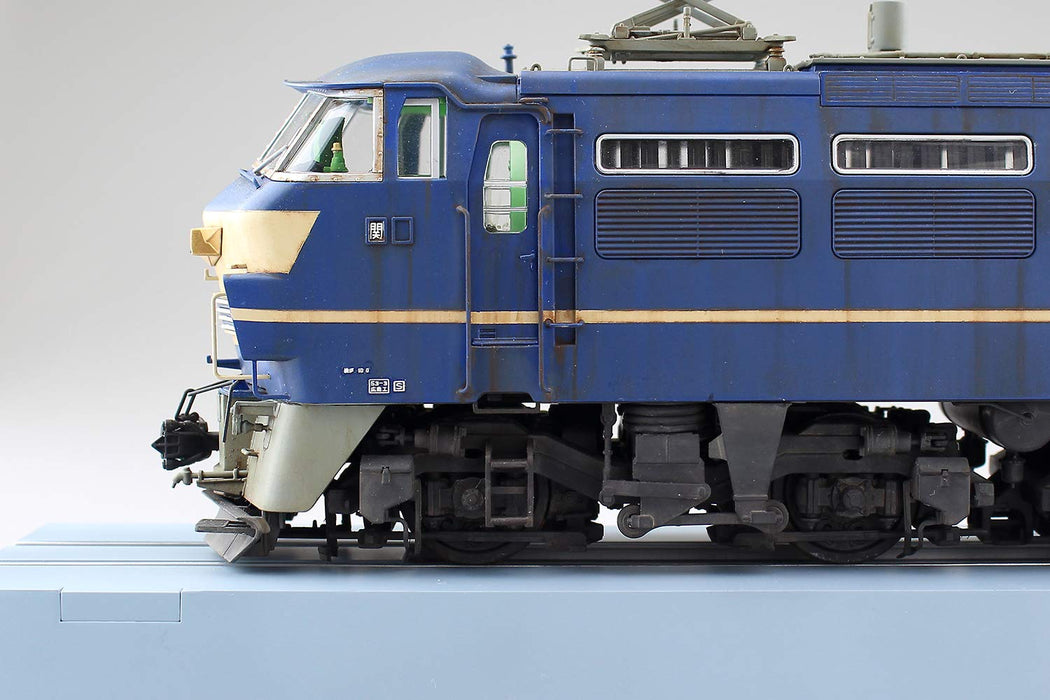 Qingdao Bunka Kyozai 1/45 Train Museum Oj Series No.4 Locomotive électrique Ef66 Modèle en plastique de type tardif
