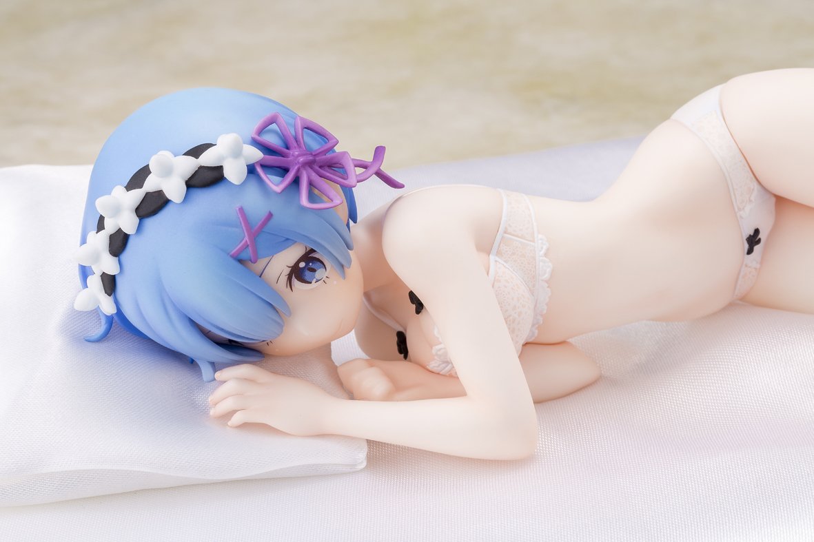 Kadokawa Re:Zero Rem 1/7 Scale Figure- Japan Figure Store - #1 Bring To You The Best Japanese Goods