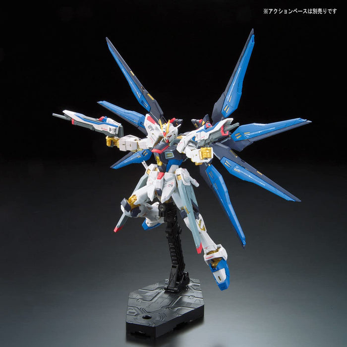 Bandai Spirits 1/144 Strike Freedom Gundam ZGMF-X20A Color-Coded Plastic Model
