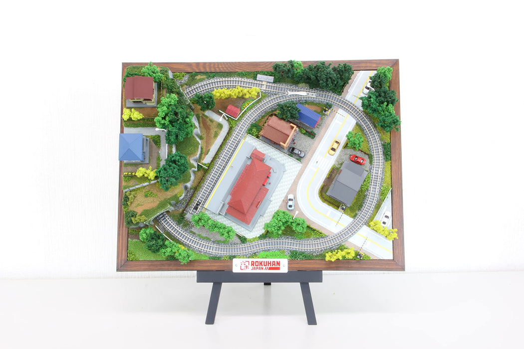 Rokuhan Z Gauge Wall Mount S071-2 Railway Model Set