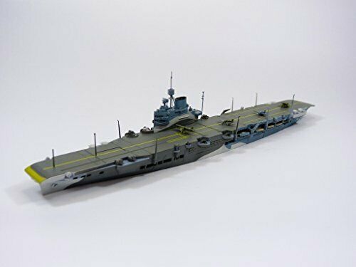 Royal Navy Aircraft Carrier Hms Illustrious 1/700 Scale Plastic Model Kit