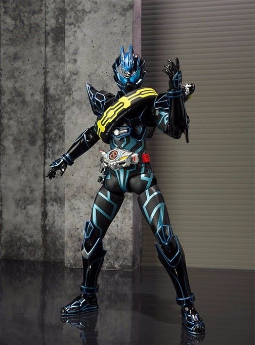 S.h.figuarts Masked Kamen Rider Dark Drive Type Next Action Figure Bandai - Japan Figure