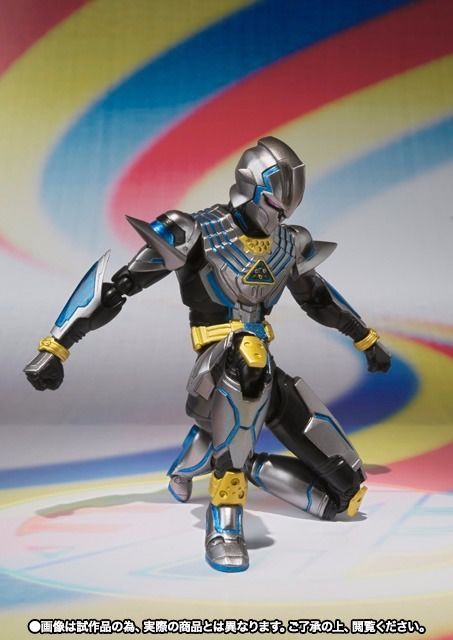 Shfiguarts figurine non officielle Sentai Akiba Ranger Delu Knight Bandai