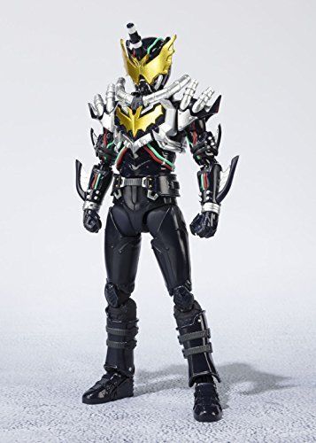 Shfiguarts Masked Kamen Rider Build Night Rogue Action Figure Bandai
